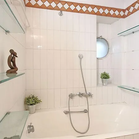 Konukevi Gambero Luxury *